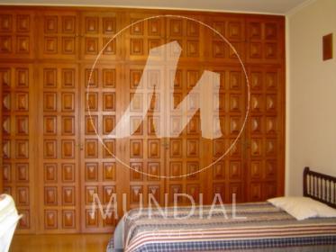 12 - Dormitorio